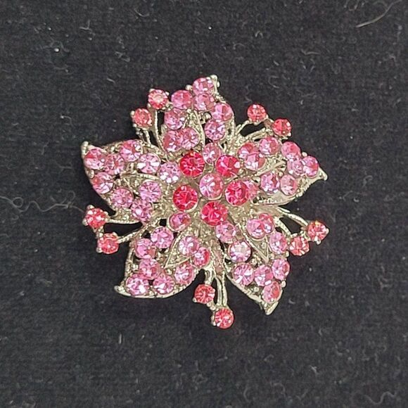Vintage Jewelry - Vintage Floral Flower Brooch Pin Pendant Pink Purple Rhinestone Silver Tone